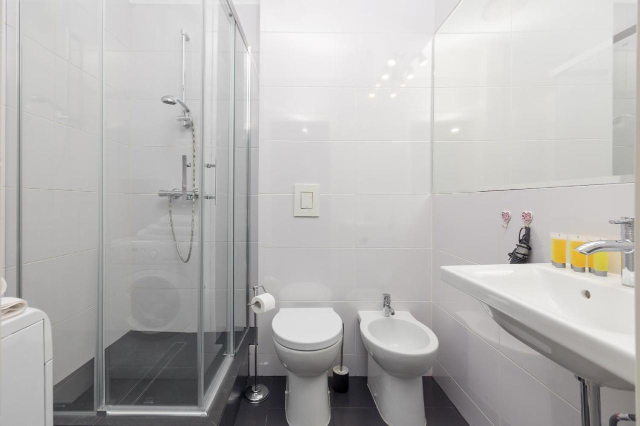 Metro Raclawicka Red Apartment Варшава Экстерьер фото